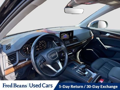Used 2018 Audi Q5 2.0T Premium Plus AWD/4WD image 12