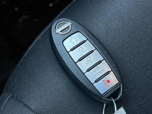 Used 2025 Nissan Altima 2.5 SV FWD image 28