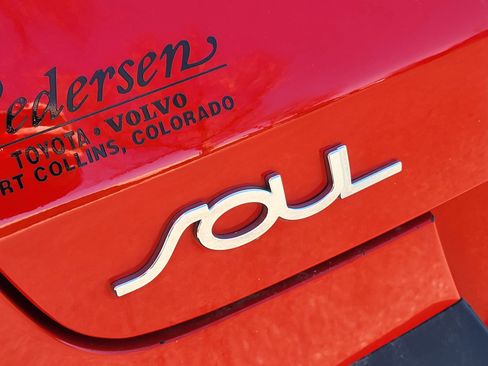 Used 2021 Kia Soul LX image 9