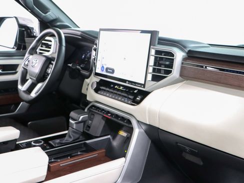 Used 2024 Toyota Sequoia Capstone image 29