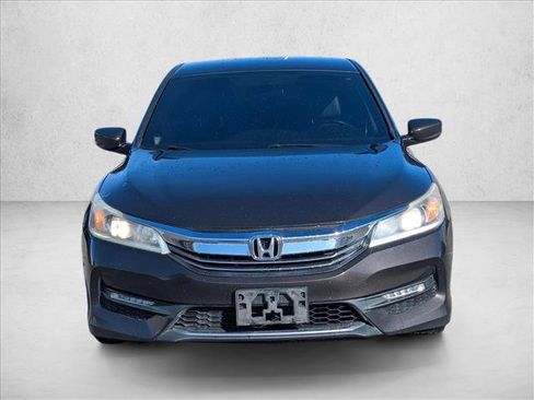 Certified 2017 Honda Accord Sport Special Edition image 2