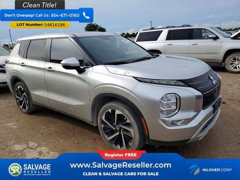 Used 2024 Mitsubishi Outlander FWD image 5