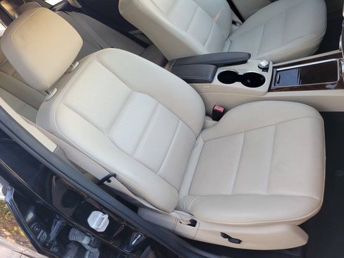 Used 2015 Mercedes-Benz GLK 250 BlueTEC 4MATIC image 20