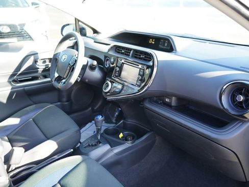 Used 2018 Toyota Prius C Three FWD image 18