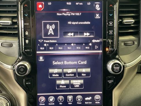 Used 2019 RAM 1500 Laramie AWD/4WD image 19