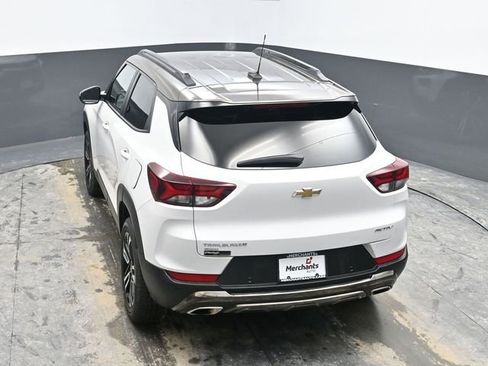 Used 2021 Chevrolet TrailBlazer ACTIV w/ Technology Package image 13