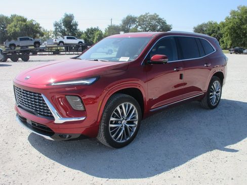 New 2026 Buick Enclave Avenir image 10