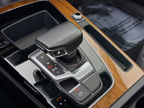 Used 2023 Audi Q5 2.0T Premium Plus image 21