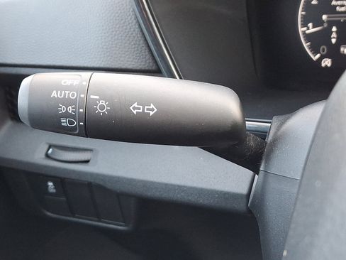 Certified 2023 Honda CR-V EX image 30