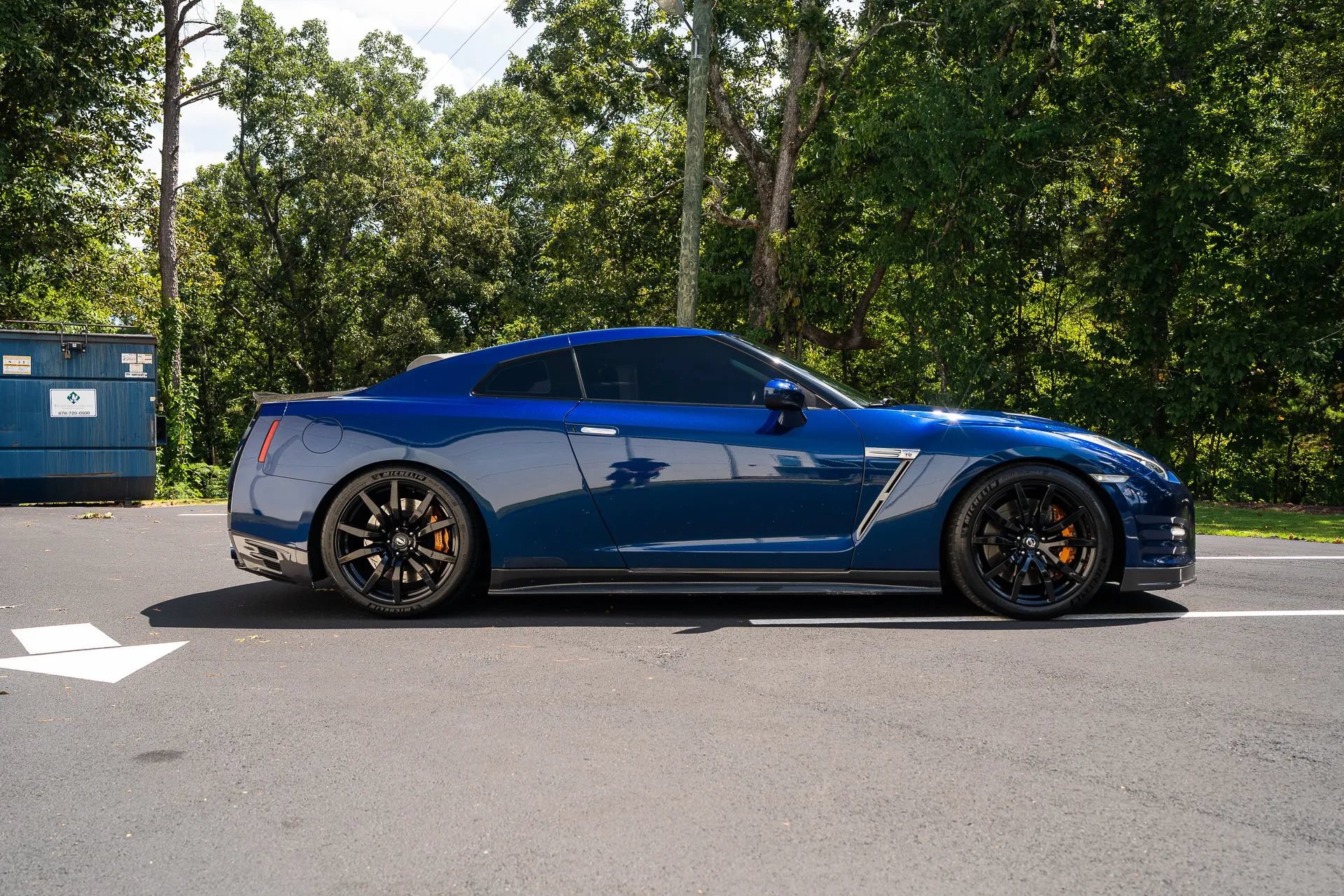 Used 2013 Nissan GT-R Premium AWD/4WD image 11