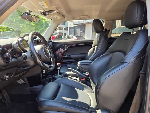 Used 2019 MINI Cooper S FWD image 18
