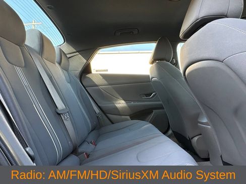 Used 2023 Hyundai Elantra SEL w/ Convenience Package FWD image 14