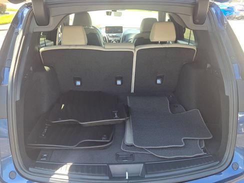 Certified 2025 Acura RDX SH-AWD image 17