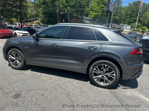 Used 2022 Audi Q8 Premium Plus AWD/4WD image 11