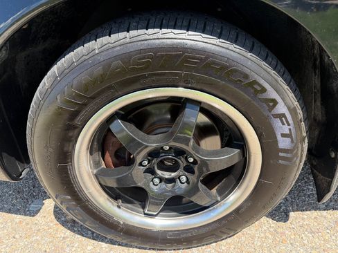 Used 1999 Toyota Avalon XLS FWD image 16