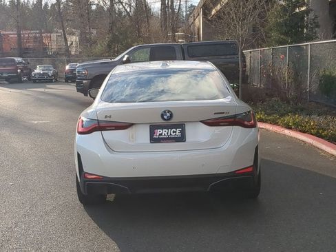 Used 2023 BMW i4 eDrive35 w/ Premium Package image 7