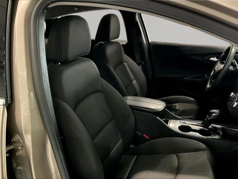 Used 2022 Chevrolet Malibu LT FWD image 27