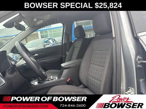 Used 2024 Chevrolet Equinox LT AWD/4WD image 2