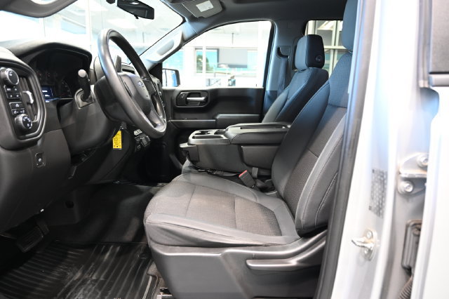 Used 2019 Chevrolet Silverado 1500 Custom Trail Boss w/ Custom Convenience Package AWD/4WD image 10