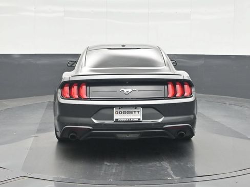 Used 2019 Ford Mustang Coupe w/ Equipment Group 101A RWD image 13