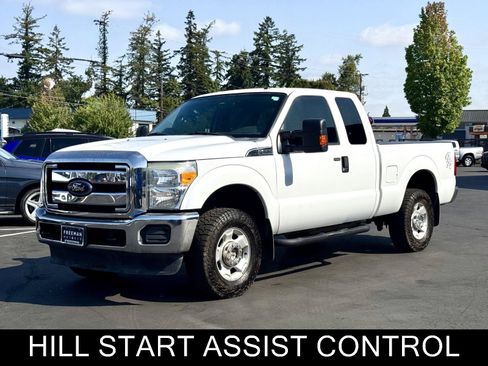 Used 2012 Ford F250 XLT w/ XLT Interior Pkg AWD/4WD image 4