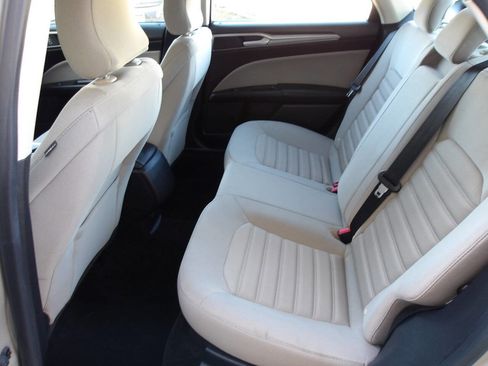 Used 2018 Ford Fusion S image 24