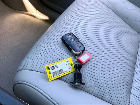 Used 2010 Lexus RX 350 image 12