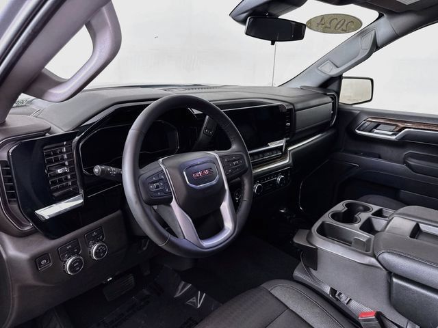 Used 2024 GMC Sierra 1500 Elevation AWD/4WD image 10