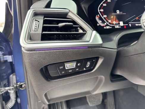 Used 2022 BMW 330i xDrive Sedan w/ Premium Package image 32