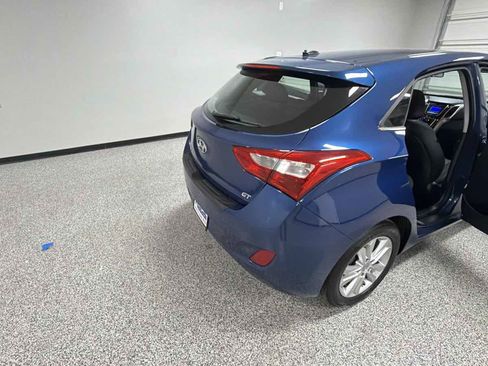 Used 2015 Hyundai Elantra GT FWD image 25