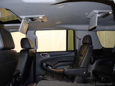 Used 2017 GMC Yukon XL Denali w/ Open Road Package image 13