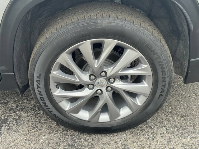 Used 2025 Buick Enclave Preferred AWD/4WD image 11