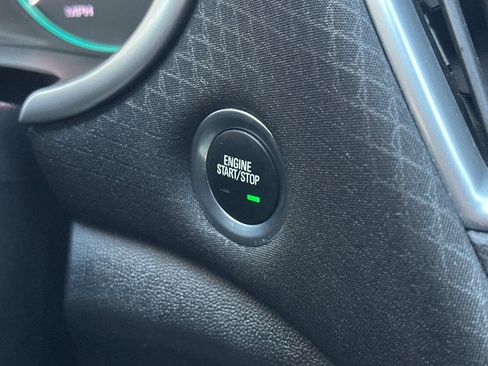 Used 2024 Chevrolet Malibu LT image 24