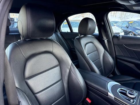 Used 2021 Mercedes-Benz C 300 4MATIC Sedan image 42