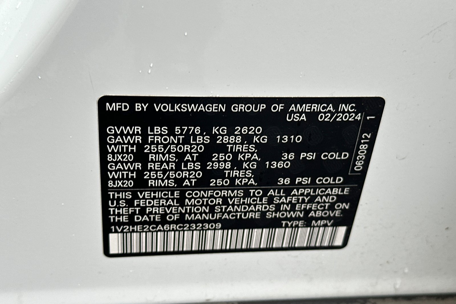 Used 2024 Volkswagen Atlas Cross Sport SE AWD/4WD image 35