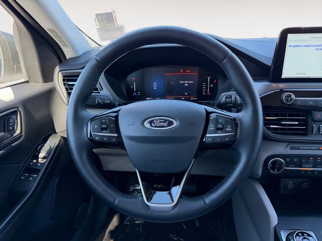 Used 2024 Ford Escape Active AWD/4WD image 13