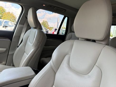 Used 2024 Volvo XC90 T8 Ultimate w/ Protection Package Premier AWD/4WD image 4