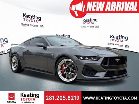Used 2024 Ford Mustang GT Premium image 1