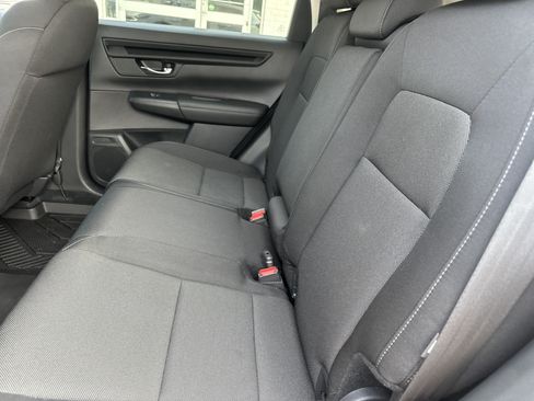 Used 2025 Honda CR-V LX image 12