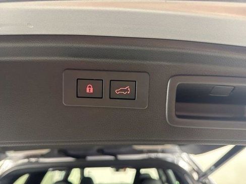 Certified 2025 Subaru Forester Wilderness image 7