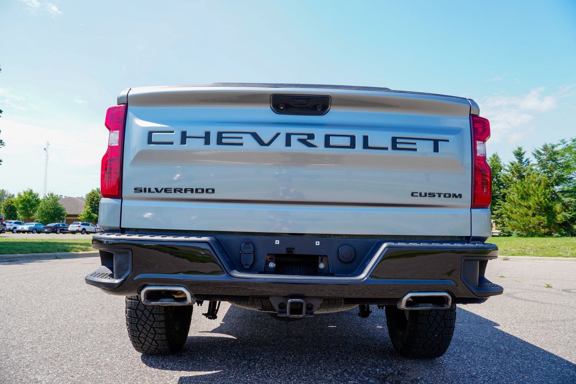Used 2024 Chevrolet Silverado 1500 Custom Trail Boss w/ LPO, Dark Essentials Package AWD/4WD image 31