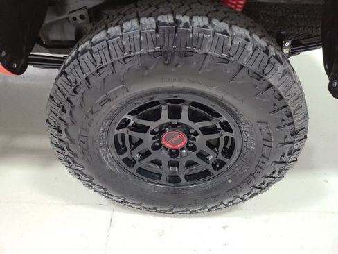 Used 2023 Toyota Tacoma TRD Pro AWD/4WD image 43
