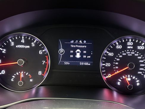 Used 2019 Kia Sportage LX image 10