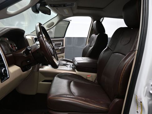 Used 2017 RAM 2500 Longhorn image 9