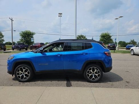 New 2026 Jeep Compass Limited AWD/4WD image 15