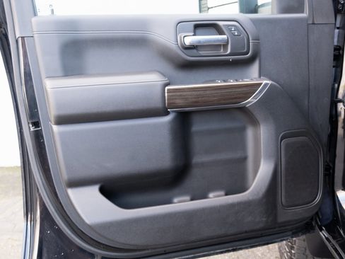 Used 2021 Chevrolet Silverado 3500 LT w/ Convenience Package image 12