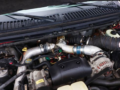 Used 2000 Ford F350 XLT image 12