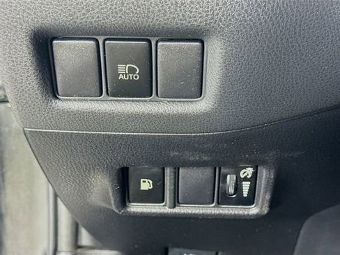 Certified 2020 Toyota C-HR LE FWD image 10