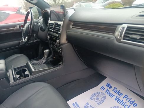 Used 2022 Lexus GX 460 Premium w/ Premium Package image 26