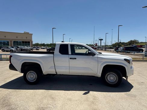 Used 2024 Toyota Tacoma SR RWD image 13